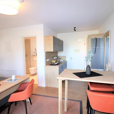 Wreecher Idyll 21 Komfortables Mit Terrasse Und Garten - Allergikerfreundlich * Putbus